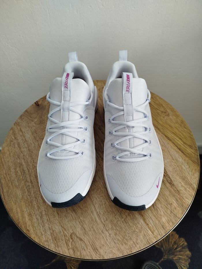 Baskets Nike T 42 - photo numéro 5