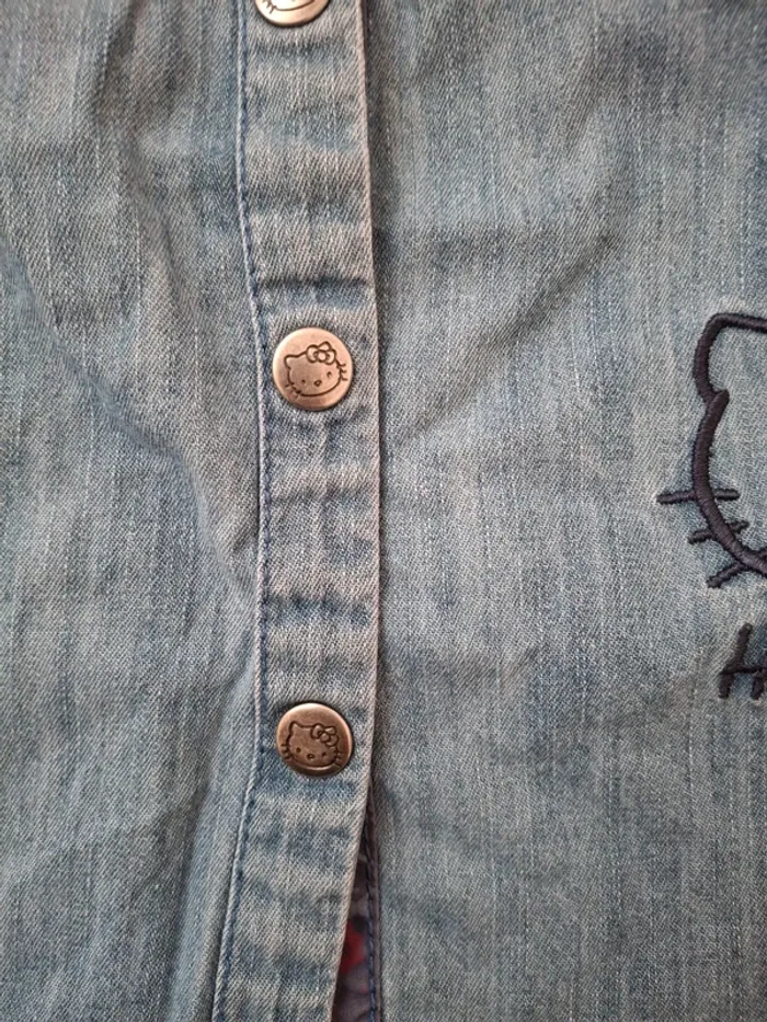 Robe en jean Hello Kitty 6 ans très bon état - photo numéro 6
