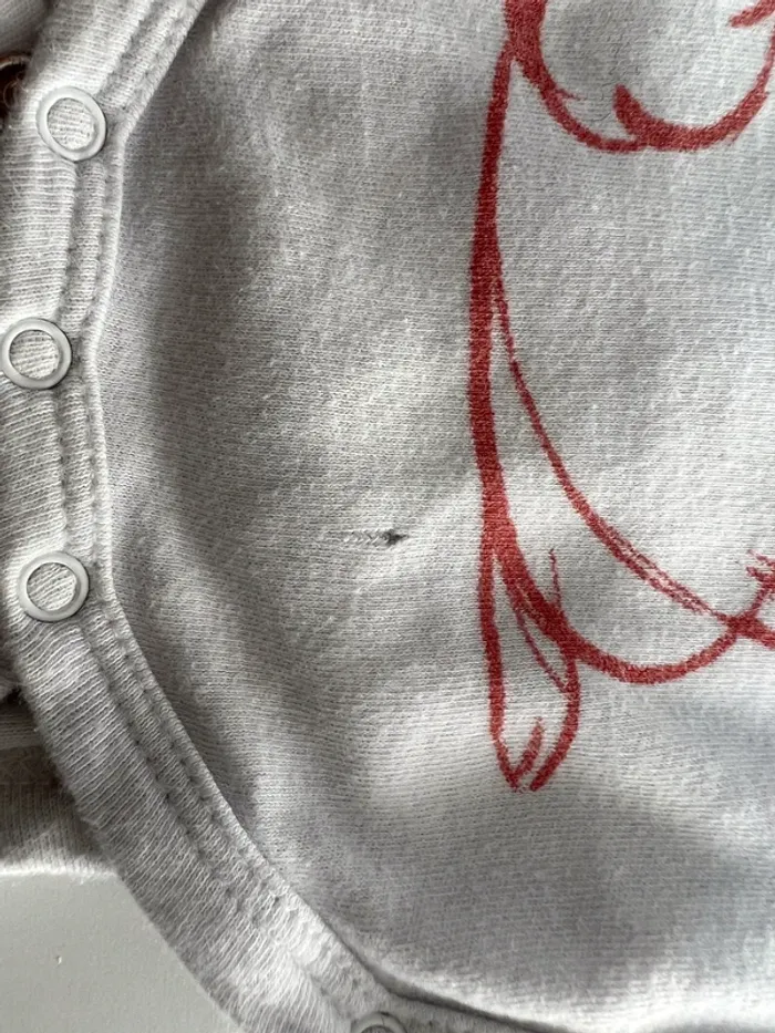Body Disney, baby, taille neuf mois - photo numéro 2