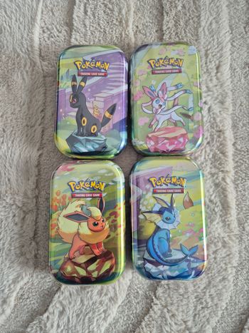 Mini tins pokemon evolution prismatique 