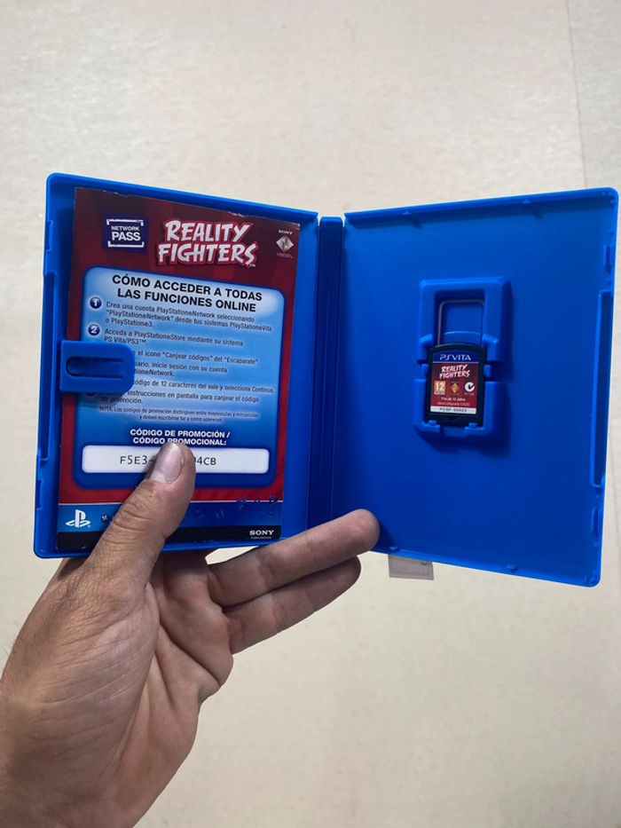 🎮 Reality Fighters - PS Vita – Jeu de combat original et fun - photo numéro 3