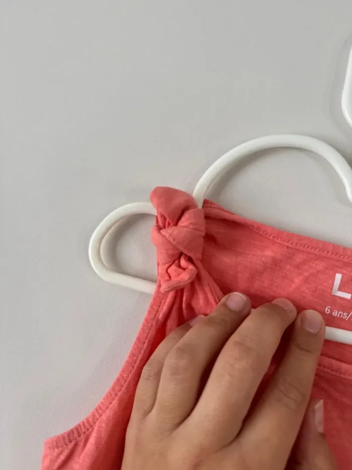 👚 Débardeur - fille 6 ans - très bon état - marque la halle100% coton - photo numéro 4