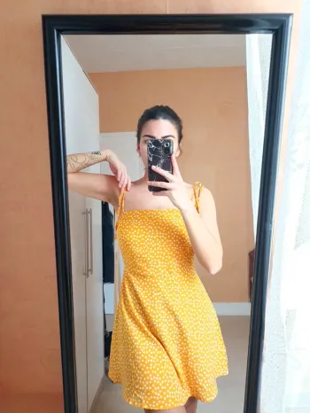 Robe d'été jaune fleurie 36