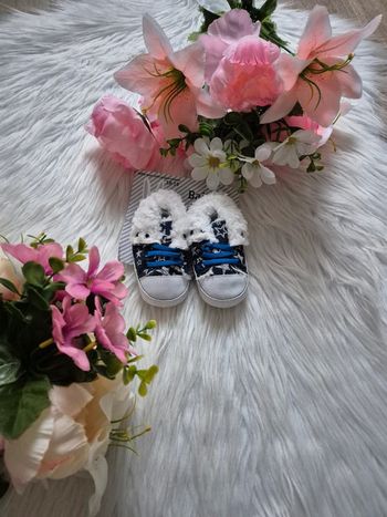 Chaussure bébé fourré T18-19
