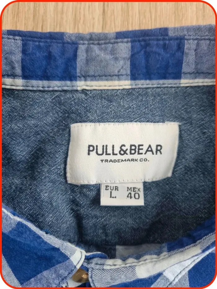 Chemise à carreaux bleue Homme Pull & Bear Taille L - photo numéro 2