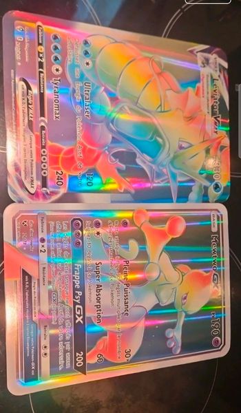 Lot de 2 cartes pokemon jumbo xxl mewtwo et leviator