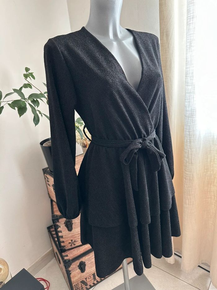 Robe noire brillante - photo numéro 4