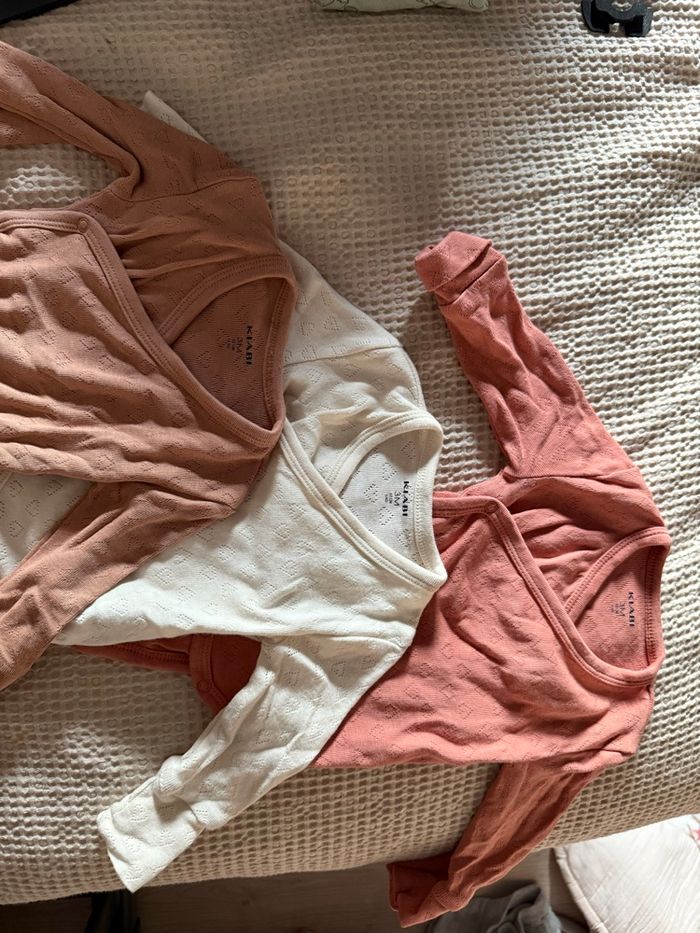 Lot de 3 bodies bébé fille - photo numéro 2