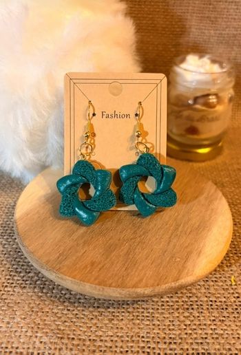 Boucle d'oreille fleur