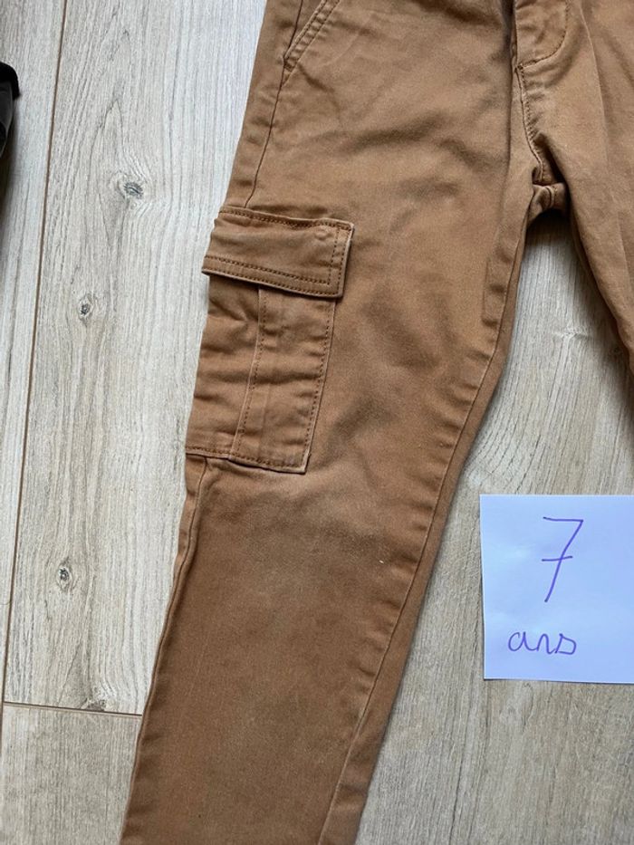 Pantalon poches Kiabi 7 ans TBE - photo numéro 2