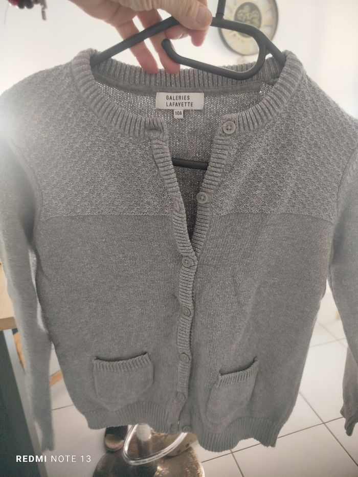 #kytie10ansfille. Gilet manches longues taille 10 ans - photo numéro 2