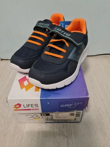 Baskets Lotto P33 Neuves