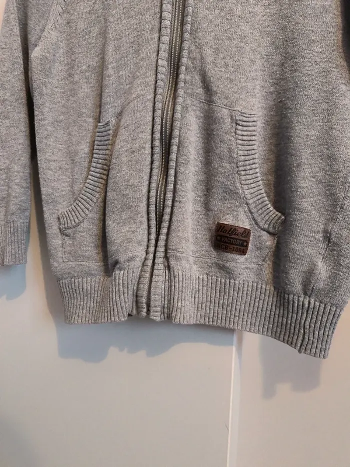 Veste zippée à capuche. Gémo. Garçon 6ans - photo numéro 2