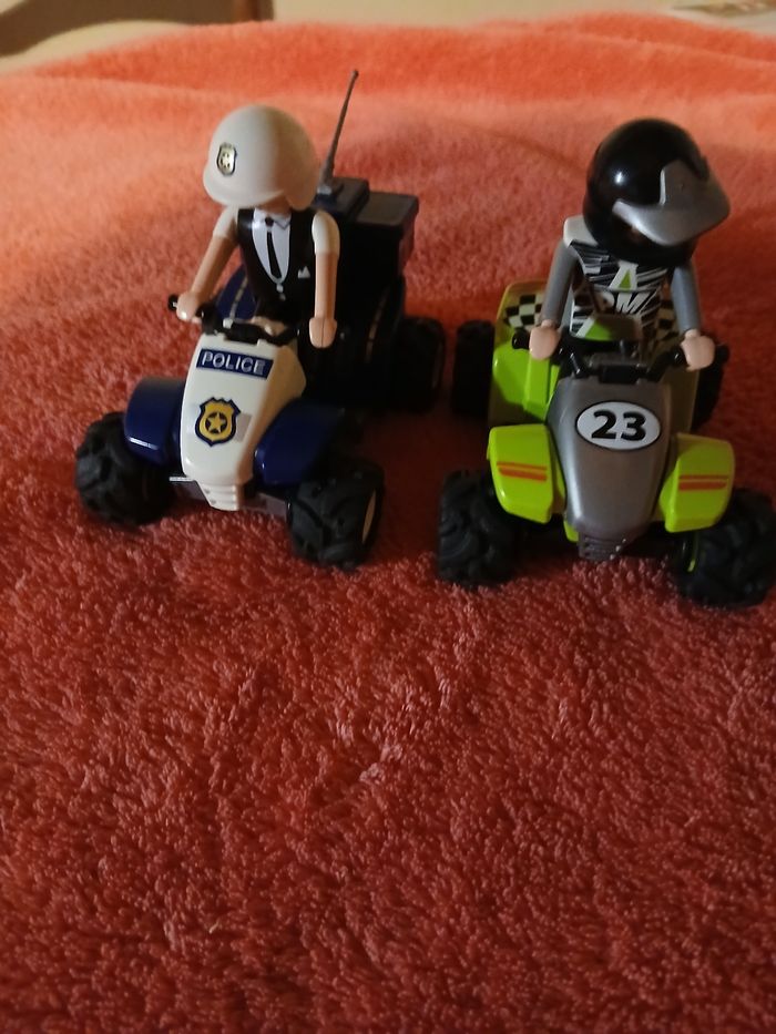 Deux quads playmobil - photo numéro 2