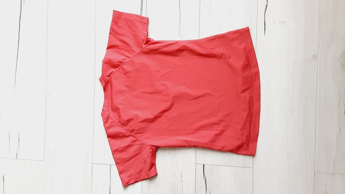 Vêtement femmes tee-shirt manches courtes rose fuschia Décathlon Quechua taille S - photo numéro 3