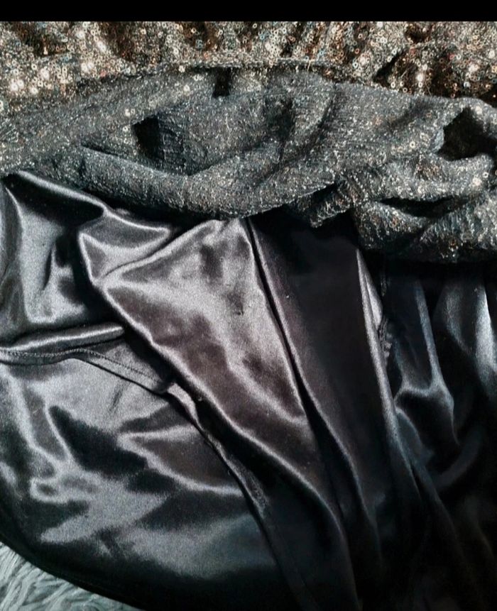 Robe de soirée à sequins doré taille L - photo numéro 6