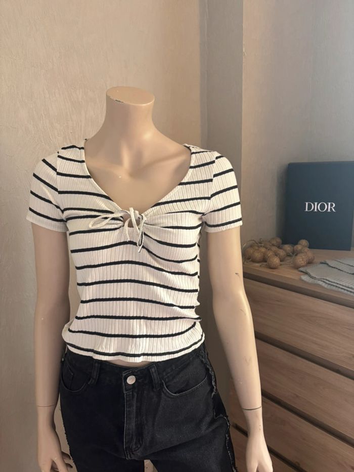 T shirt à rayures - photo numéro 2