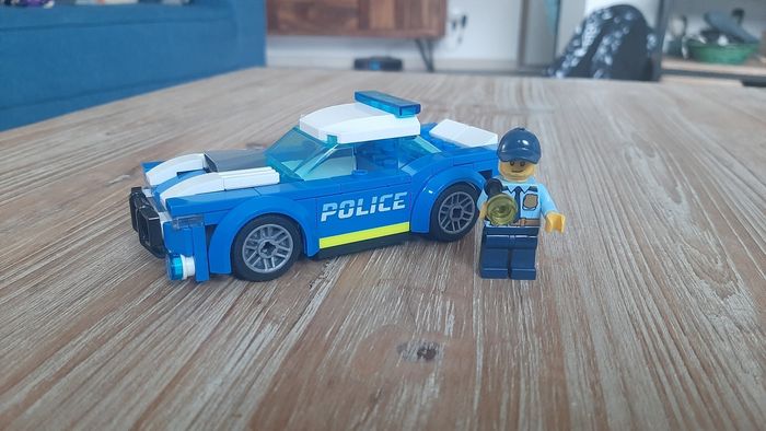Voiture police Lego city - photo numéro 2