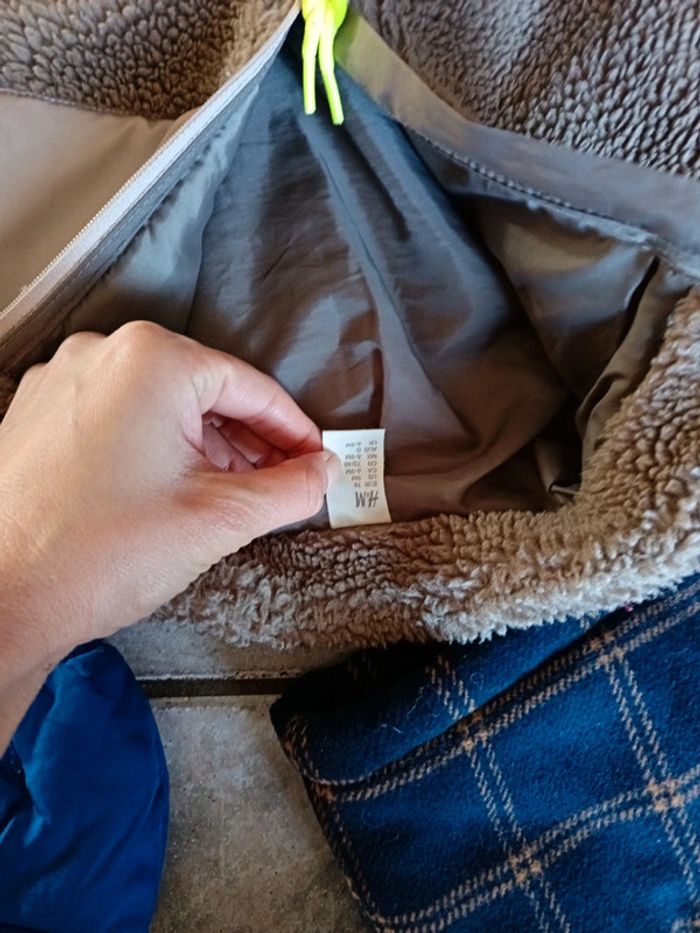 Lot veste manteau doudoune 9/12 mois tbe - photo numéro 15