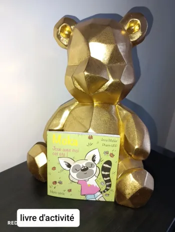Livre d'activité moka joue avec moi cet été