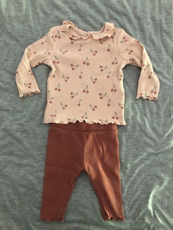 T-shirt manches longues & legging assorti 3 mois