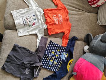 Lot Tee shirt manches longues bébé garçon 6 mois 