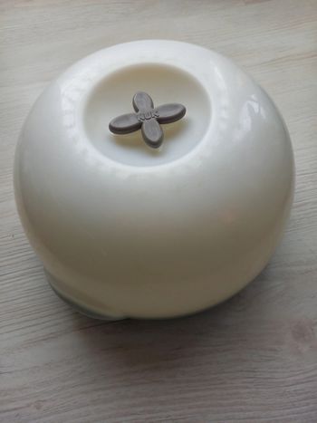 Stérilisateur de biberons micro ondes