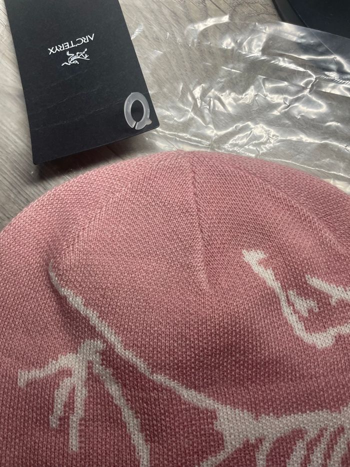 bonnet arc’teryx bird head rose - photo numéro 2