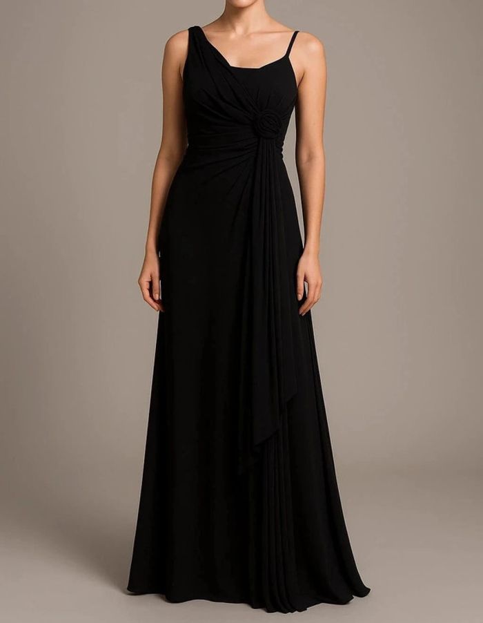 Robe noire pour soirée chic Taille S