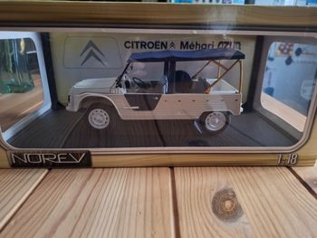 Citroën Méhari Azua 1:18