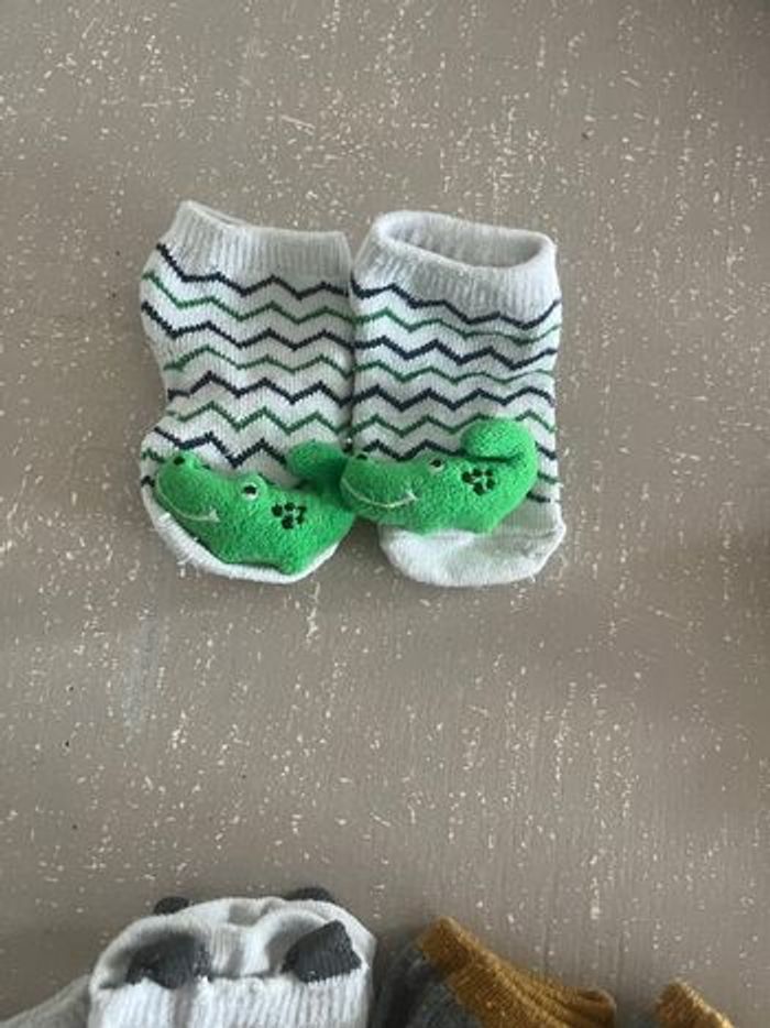 Lot 25 P de chaussette 🧦 bébé - photo numéro 3