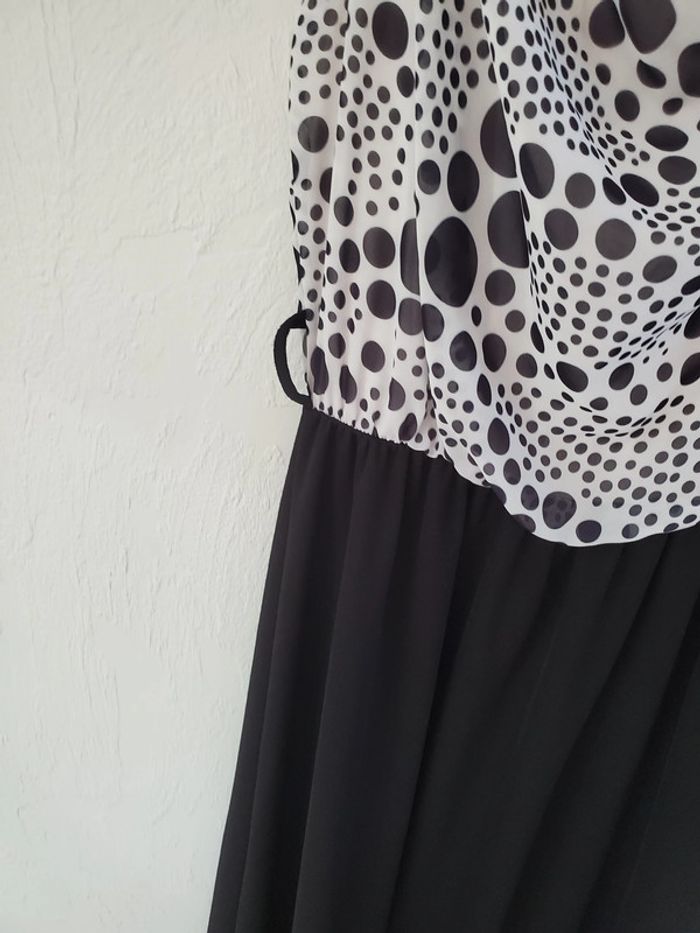 robe longue sans manche taille 38/40 - photo numéro 4