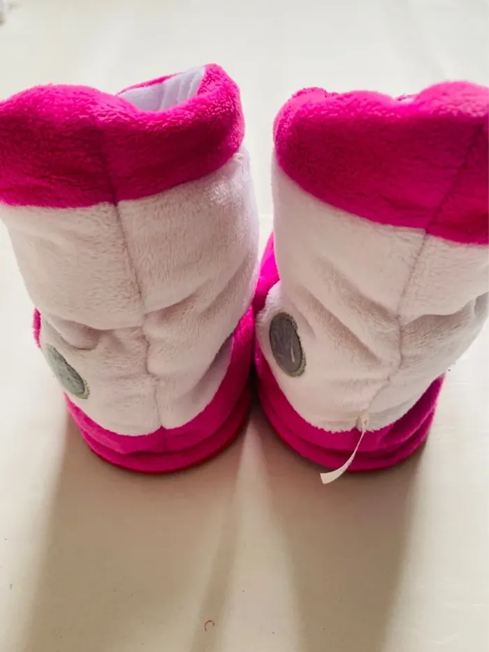 Chaussons fille 22 - photo numéro 2