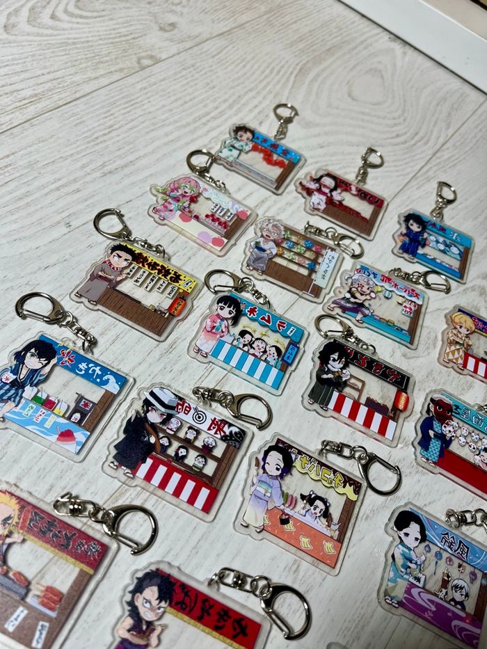 Lot de 18 portes clés « Démon slayer » neuf - photo numéro 4