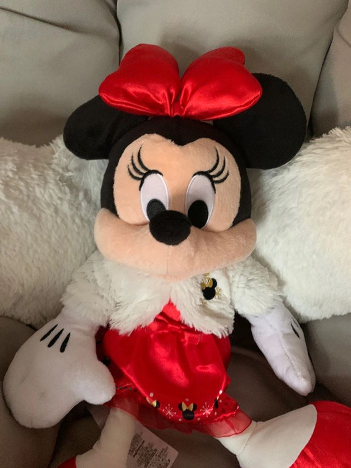Peluche Minnie disneystore 2018 - photo numéro 2