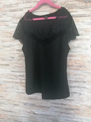 Top noir dentelle Shein Taille L