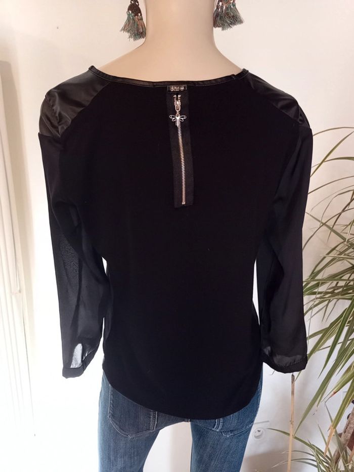 Très joli tee shirt 🪶 - photo numéro 3