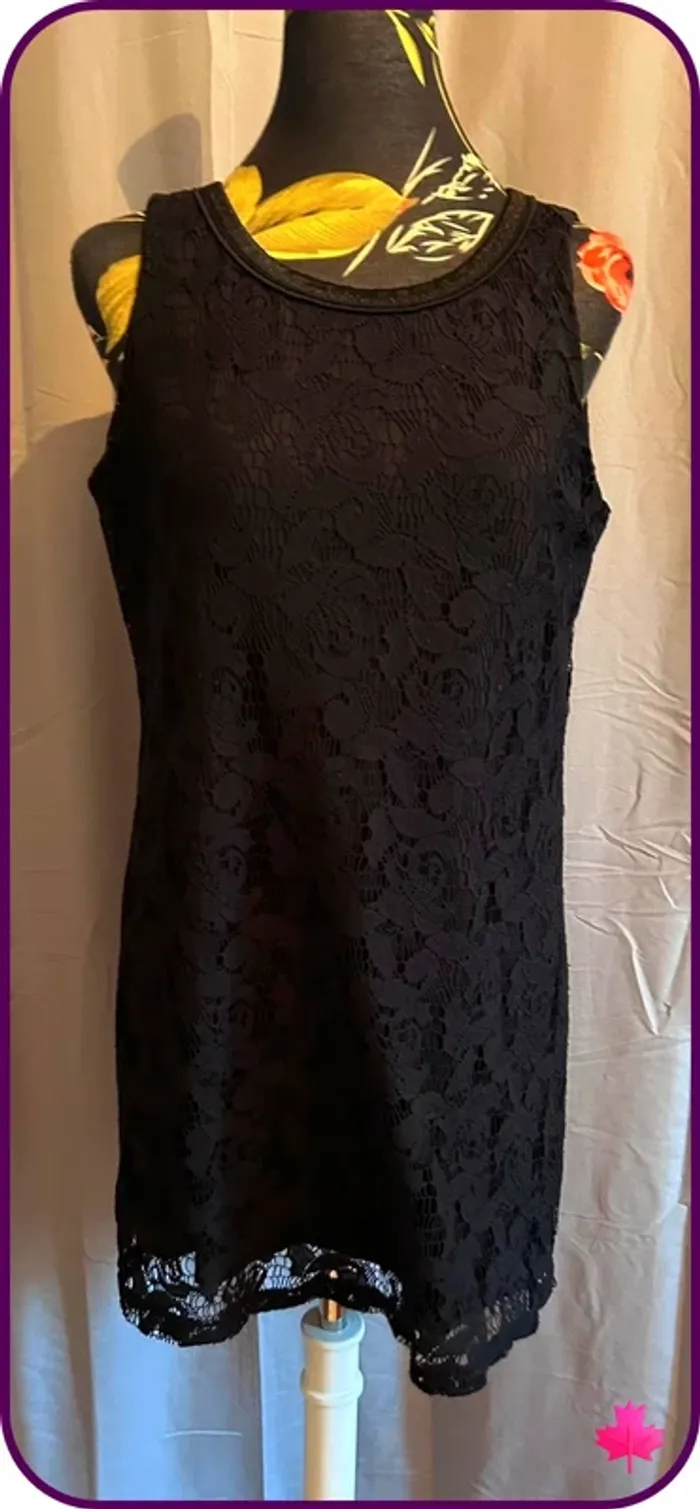 🌷superbe robe noir *🌷