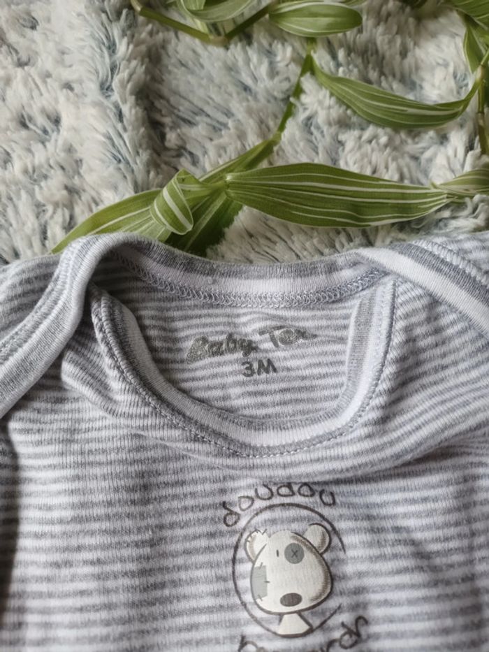 Body 3 mois - photo numéro 2
