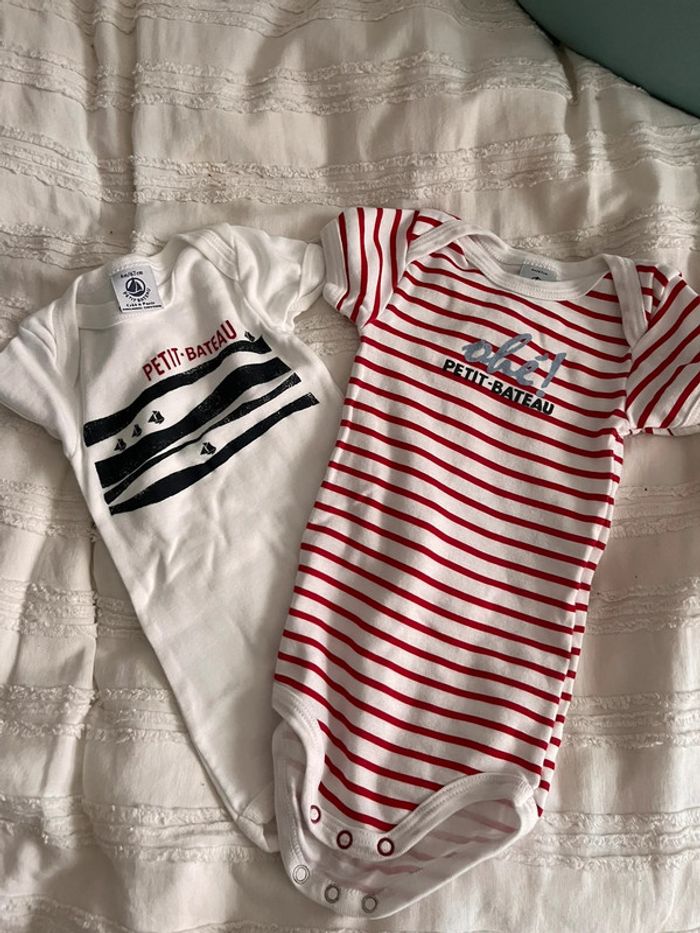 Lot body petit bateau