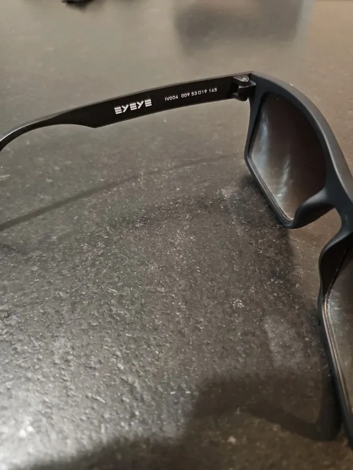 Lunettes de soleil Eyeye - photo numéro 3