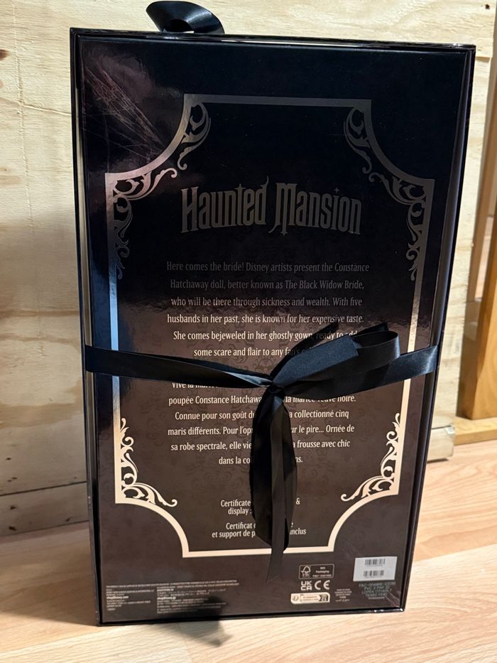 Poupée édition limitée Haunted mansion - photo numéro 4
