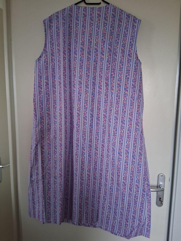 Blouse de cuisine vintage rose et bleu " t- 56" - photo numéro 2