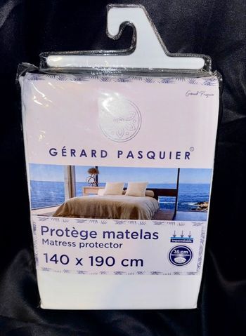 Protège matelas imperméable 140*190 cm