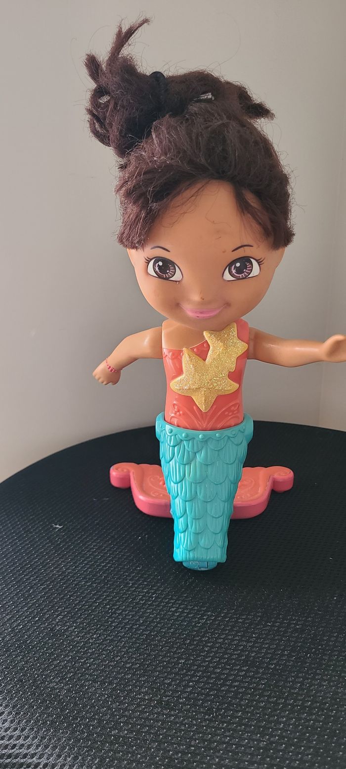 POUPEE DORA L'EXPLORATRICE DE 34 CM MATTEL 2011 - photo numéro 5