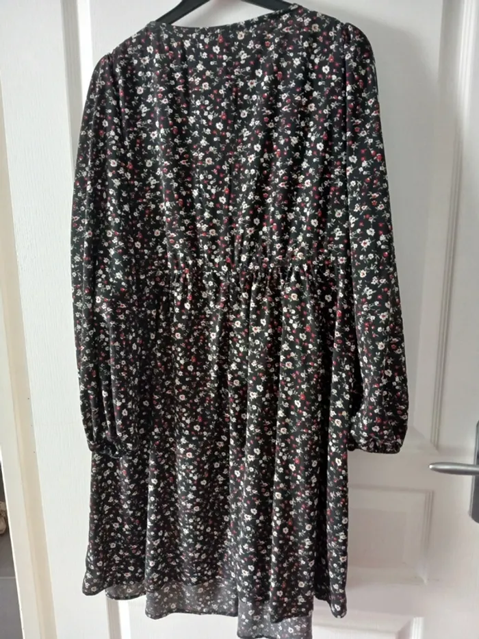 Robe fleuris shein - photo numéro 4