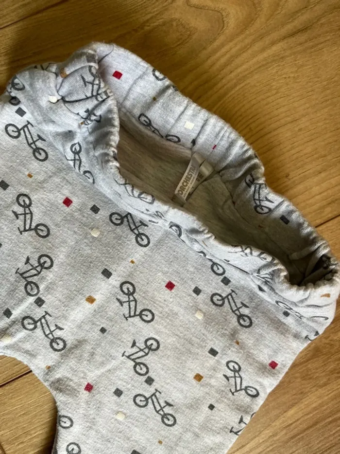 Ensemble 6mois - photo numéro 2