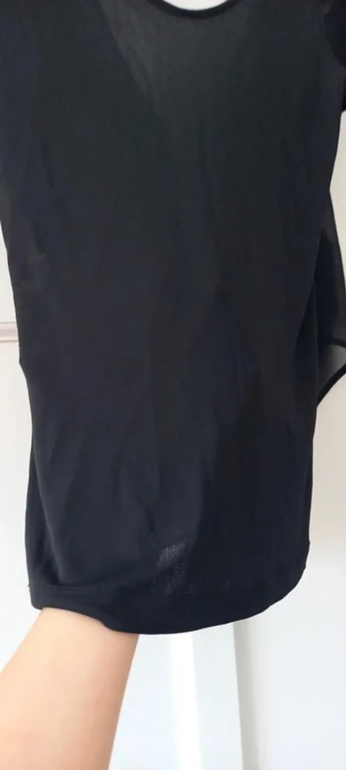 Top dos nu noir Stefanel 40 - photo numéro 3