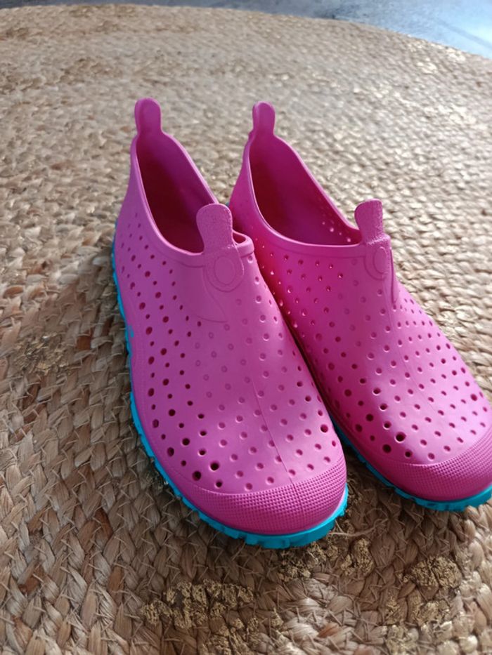 Chaussures plastique nabaiji Decathlon 33/34 - photo numéro 2