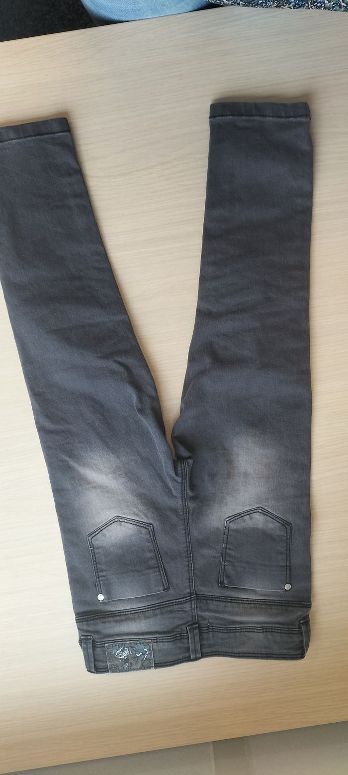 Jean noir - photo numéro 5